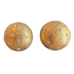Vintage  Women’s Christian Dior Dome Gold Plated Crystal Clip On Earrings
